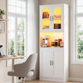 Armoire bibliotheque haute blanche avec vitrines, eclairage integre et espace d'exposition